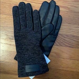 Calvin Klein women’s gloves